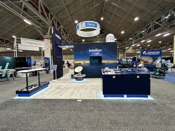 A client booth designed and built by Cardinal Expo, showcasing demo products as one of our interactive trade show booth ideas.